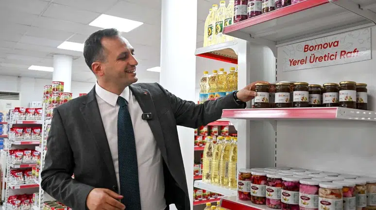 Bornova’da bayram öncesi sosyal destek güçlendi