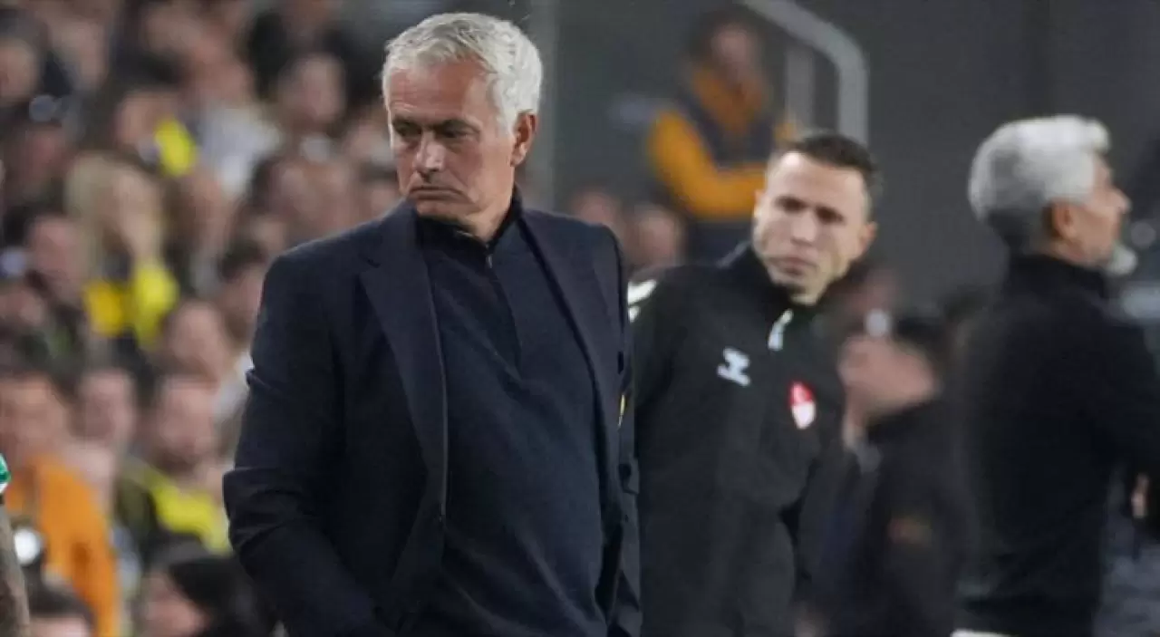 Mourinho'nun Stoper Planı Ortaya Çıktı: O İsmi de İstiyor... 1