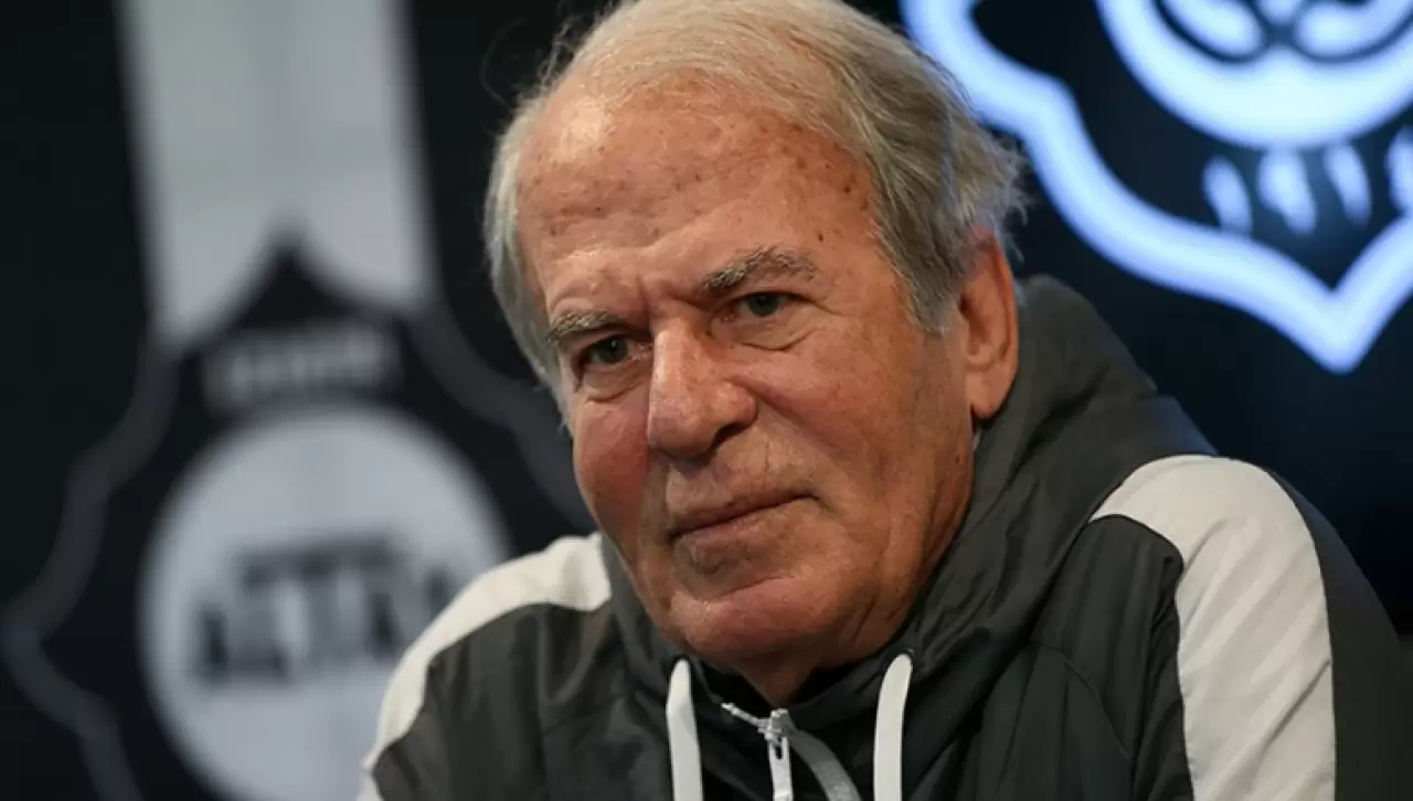 Mustafa Denizli'den Galatasaray'a Sert Eleştiri: "Mutlu Eden Oyundan Uzaklaştılar! Fark 12-13 Puan Olmalıydı!" 2