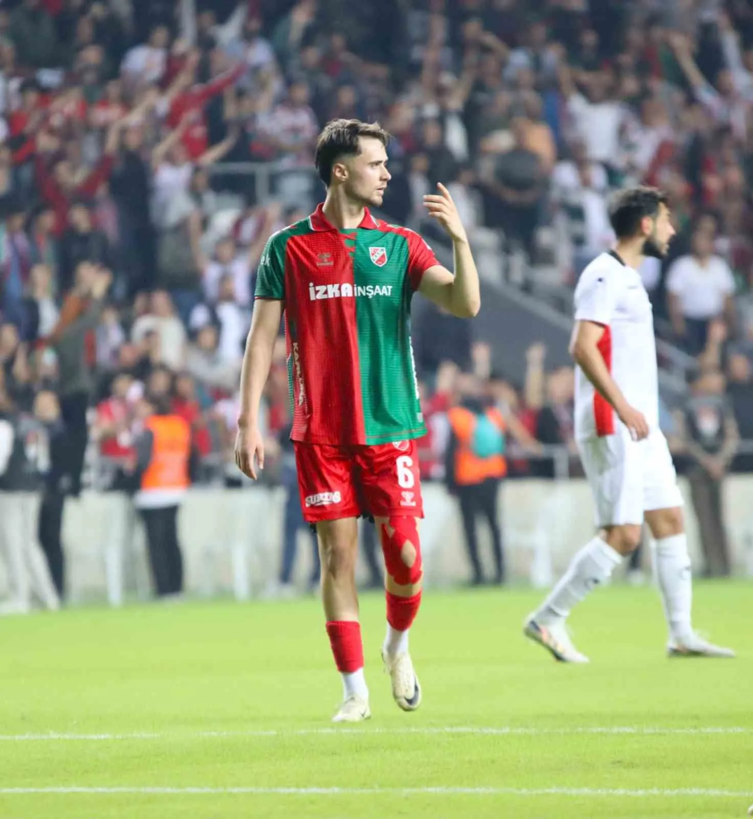 Karşıyaka'da iç transferde kritik hamle: Alpay Eroğlu ile el sıkışılıyor