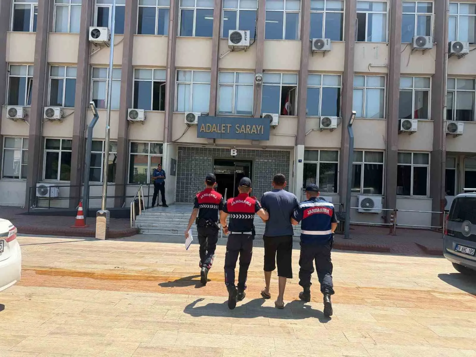 Koçarlı’da besiciyi şoke eden hırsızlık: Jandarma şüpheliyi cezaevine gönderdi