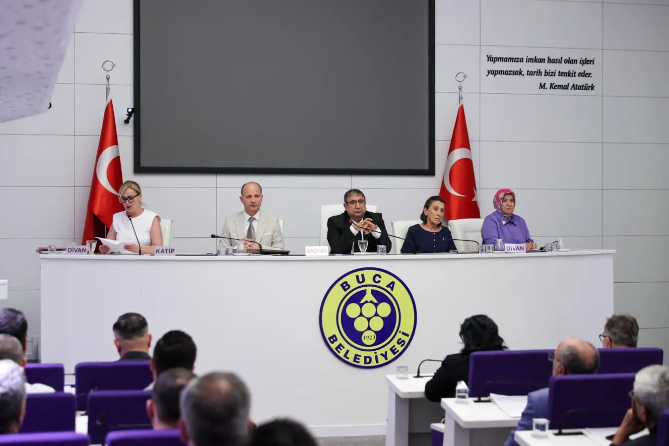 Buca’da ileri yaştaki bireyler için yeni dönem: Üniversite kapıları açılıyor