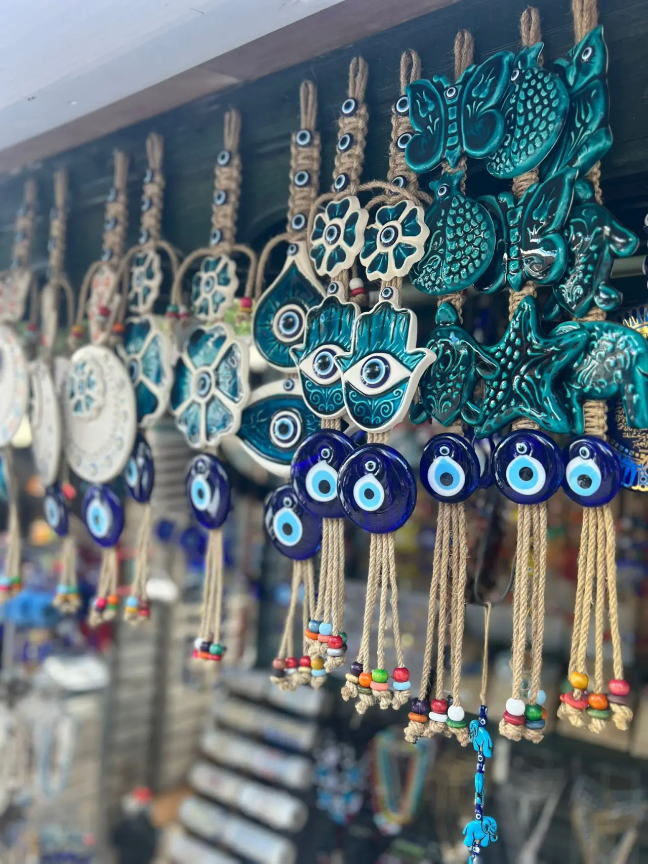 Çiğli Belediyesi, kadınların sosyal yaşama katılımını artırmak ve kültürel birikimlerine katkı sunmak amacıyla düzenlediği etkinliklere bir yenisini daha ekledi. Geçtiğimiz yıl tarihi noktalarda gerçekleştirilen kültürel geziler, bu yıl turistik bölgelerde devam ediyor.