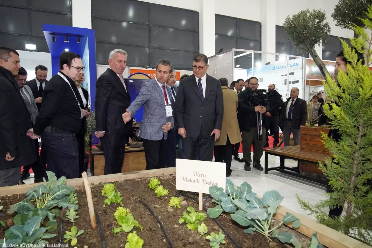 Türkiye'nin en büyük tarım ve hayvancılık fuarı AGROEXPO başladı! Başkan Tugay, üreticiye 250 milyon TL destek verdiklerini açıkladı. Sektörde neler değişecek?