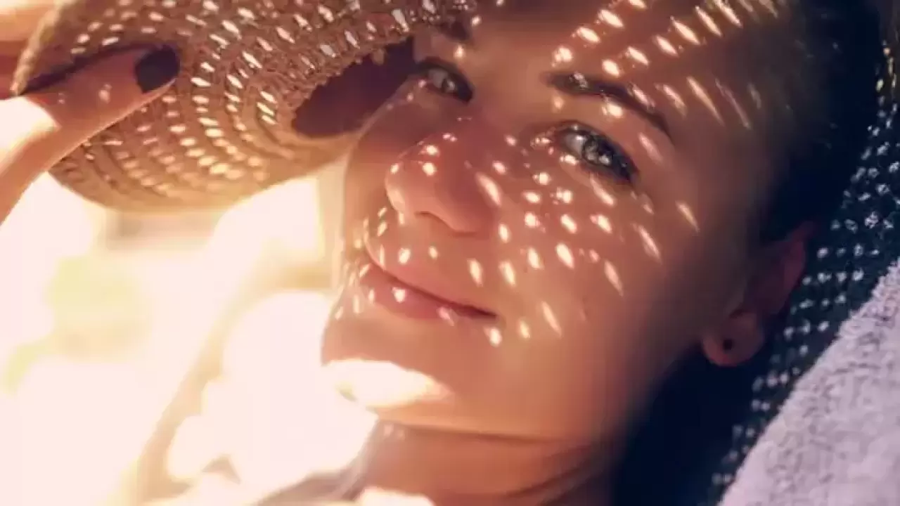 Yazın Göz Sağlığınızı Tehdit Eden 5 Tehlike! Uzman Uyardı