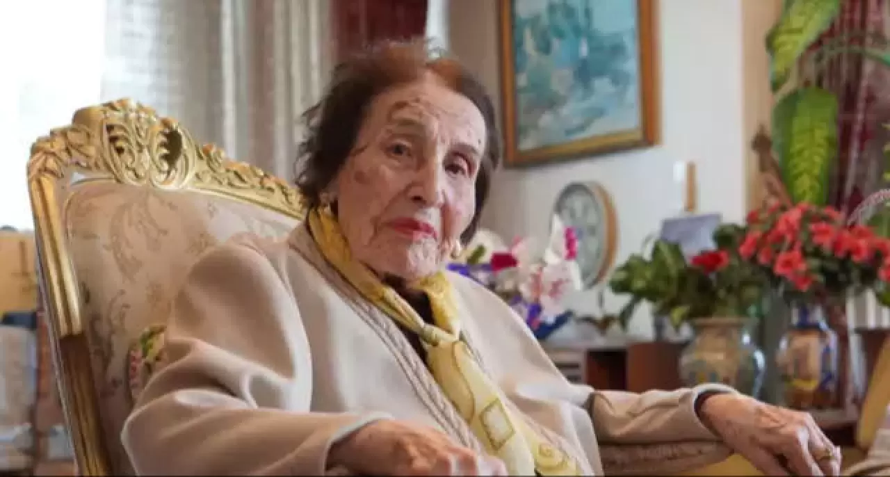 Türkolog Prof. Dr. Zeynep Korkmaz, edebiyat dünyasını yasa boğdu. 103 yaşında vefat eden Korkmaz Türkoloji için önemli bir sürü eser yapmıştı. Zeynep Korkmaz hakkında merak edilenleri sizler için haberimizde derledik.