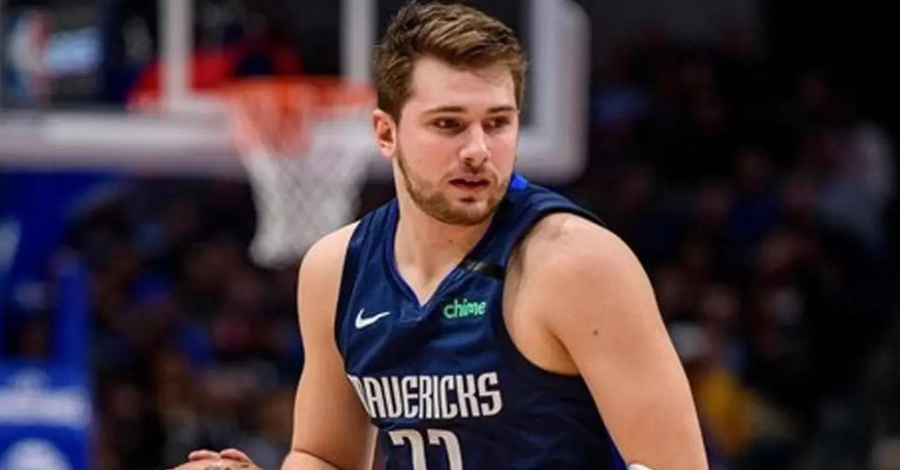 Luka Dončić, 26 yaşında olmasına rağmen NBA ve Avrupa'da büyük başarılar elde etti. Peki, bu basketbol dehası kimdir, nasıl bir oyun tarzına sahip? Tüm merak edilenler burada!
