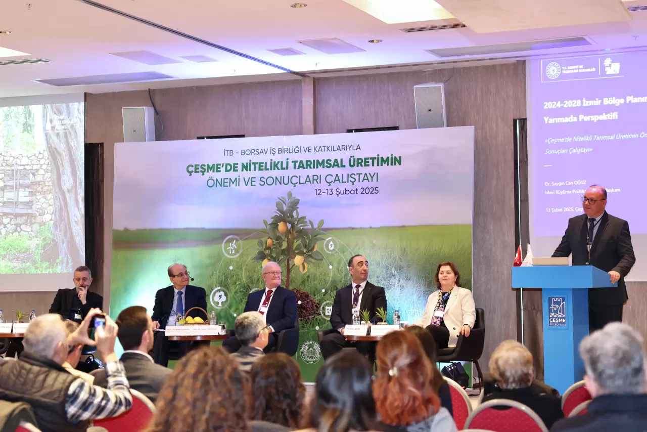 Çeşme'de düzenlenen çalıştayda, Belediye Başkanı Lal Denizli, bölgenin tarımsal geleceğine dair önemli mesajlar verdi. Çalıştayın sonuçları neler? Detaylar haberimizde.