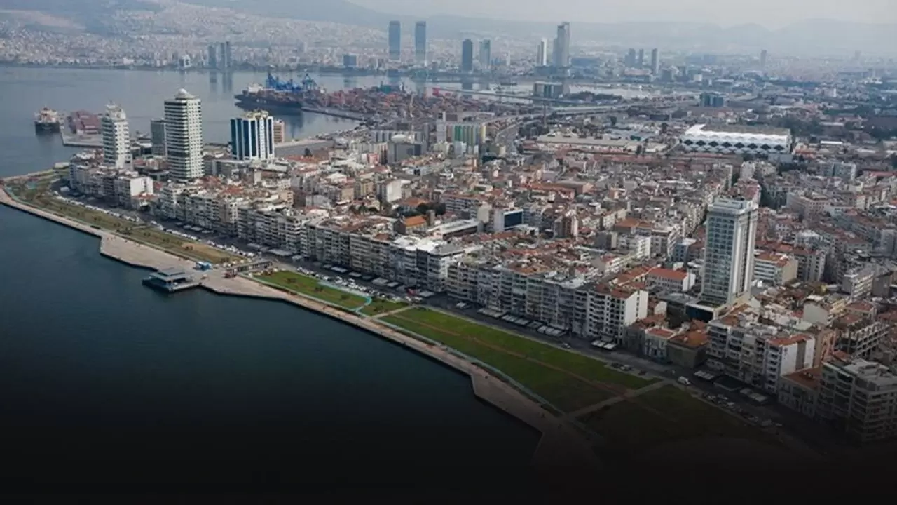 TÜİK verilerine göre, İzmir’de 2025 Ocak ayında konut satışları %60,6 arttı! İlk ve ikinci el satışlar yükselirken, ipotekli satışlar tarihi zirveye ulaştı. Detaylar haberimizde.