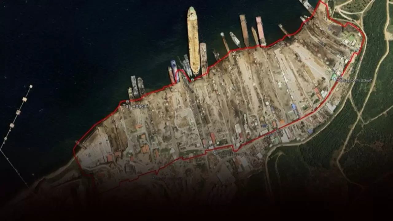 İzmir’deki gemi söküm faaliyetleri için sunulan yeni ÇED raporu, çevresel etkileri nasıl minimize edecek? Aliağa’da çevre ve halk sağlığını tehdit eden bu projede neler değişecek?