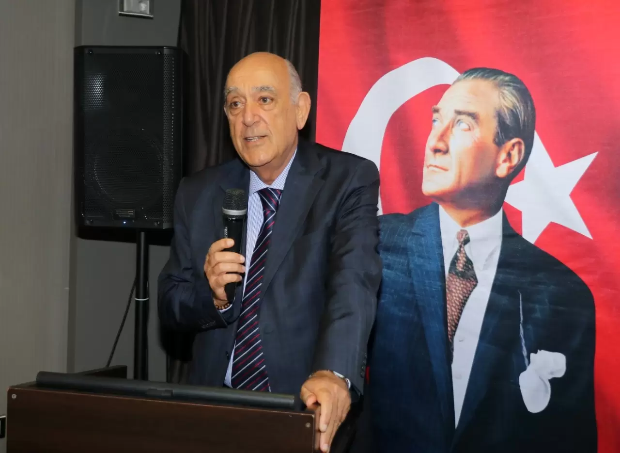 BAYOSB, zor şartlara rağmen sanayicinin üretim gücünü artırmak için yatırımlarını sürdürüyor. Çevre düzenlemesi ve atık su arıtma tesisi ihalesi için adımlar atıldı. Yeşil OSB hedefiyle hızla ilerliyor!