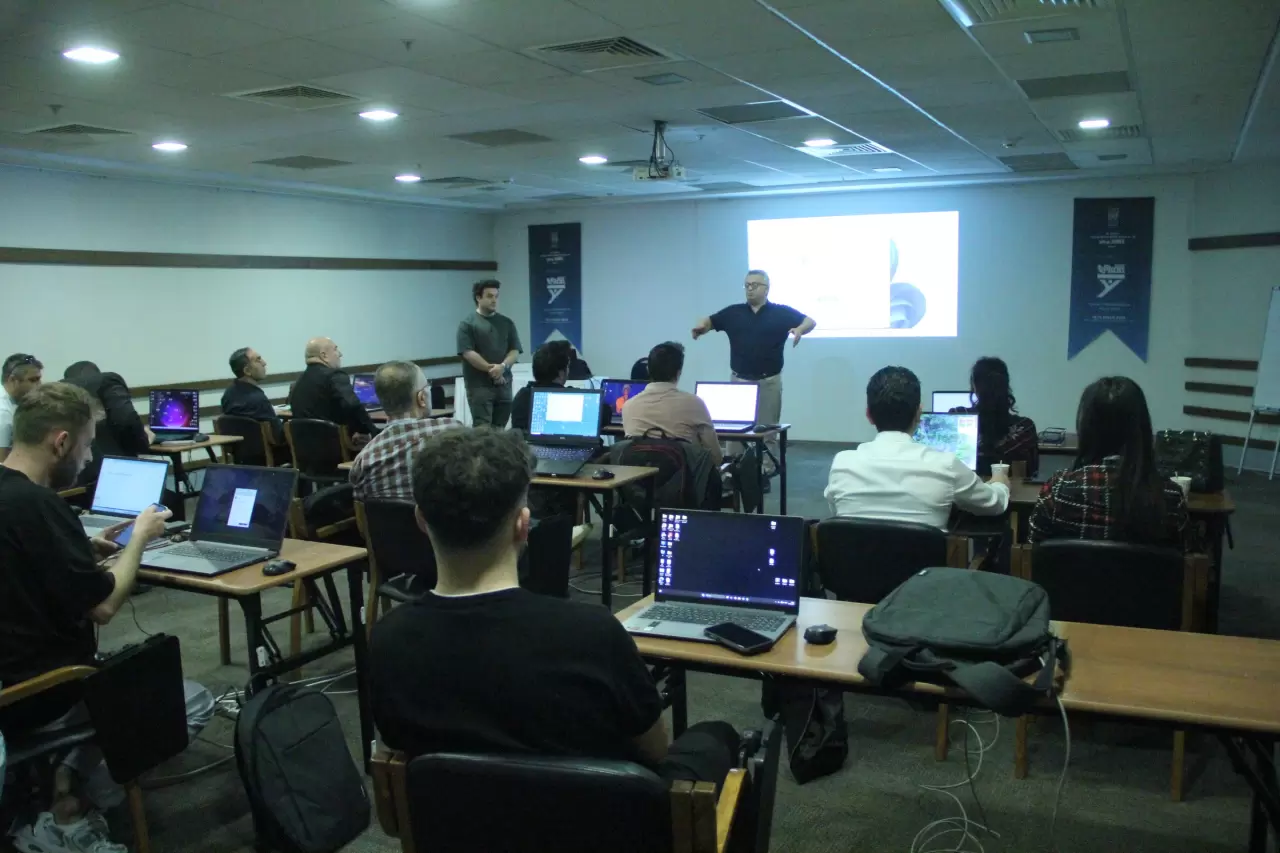 Tesisat mühendisliği ve yapay zekânın buluştuğu TESKON 2025, binlerce uzmanın katılımıyla sektörün geleceğine ışık tuttu. İşte detaylar!