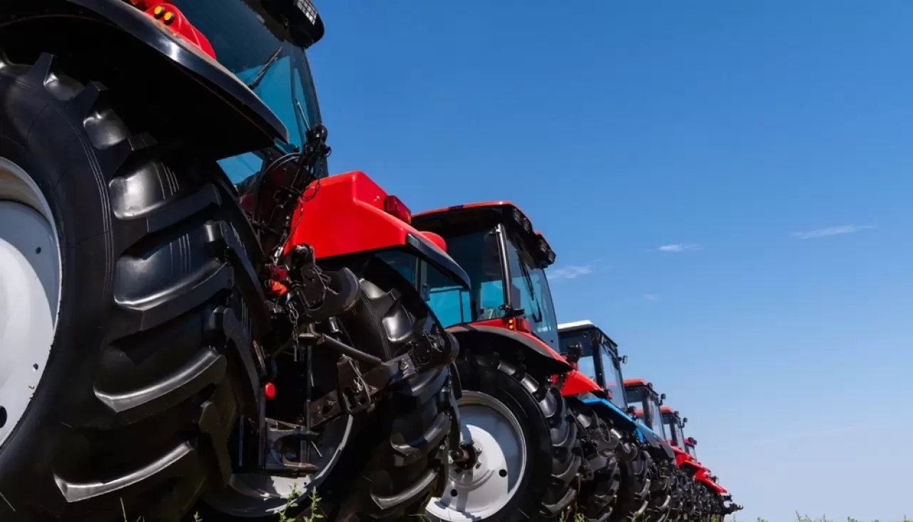 Ödemiş Tarım Fuarı, 24-27 Nisan'da tarım teknolojilerinin geleceğini sergiliyor. Yeni nesil robotlar, traktörler ve organik ürünlerle sektörü heyecanlandıracak!