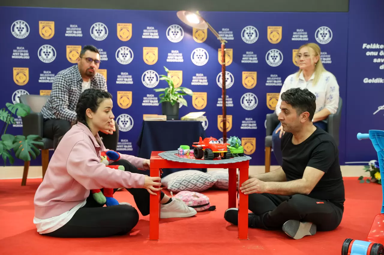 Buca Belediyesi, okul öncesi çocuklara özel hazırladığı kısa filmle deprem farkındalığı oluşturuyor. Başkan Duman: “Korku değil, bilinç kazandırmalıyız!”