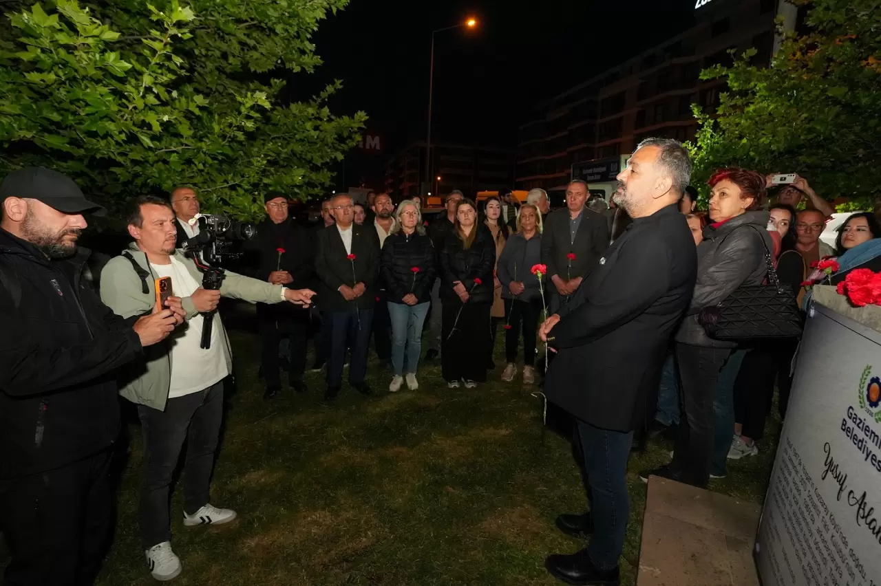 Türkiye’deki 68 kuşağının önderleri Deniz Gezmiş, Yusuf Aslan ve Hüseyin İnan, idam edilişlerinin 53. yıl dönümünde Gaziemir’de anıldı. 