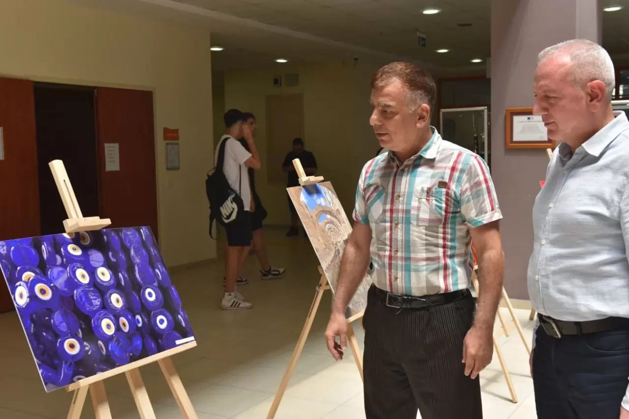 Ege Üniversitesi İletişim Fakültesi Radyo, Televizyon ve Sinema Bölümü (RTS) öğrencilerinin çektiği fotoğraflardan oluşan “İzmir’in Somut ve Somut Olmayan Kültürel Mirası” konulu uluslararası fotoğraf sergisi, sanatseverlerin beğenisine sunuldu. 