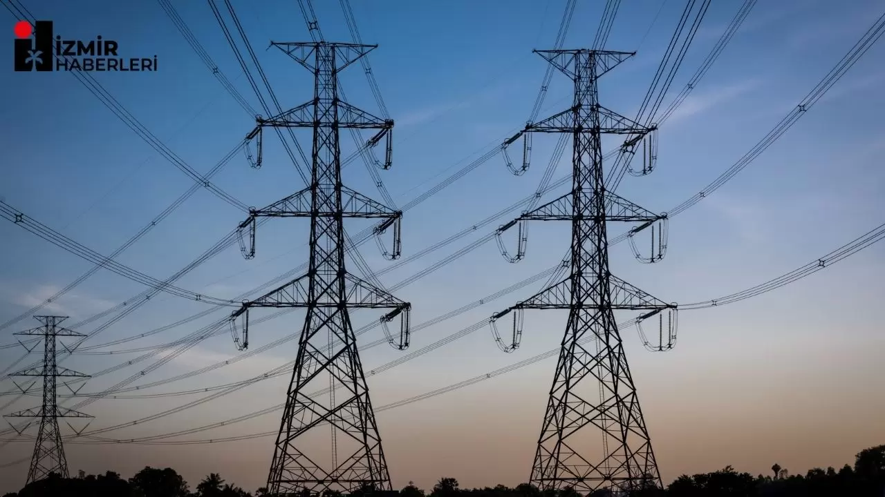 İzmir'de 26 Haziran Perşembe günü planlı elektrik kesintisi yaşanacak. Hangi ilçelerde, saat kaçta elektrik kesilecek? Etkilenecek bölgelerin tam listesi haberimizde!