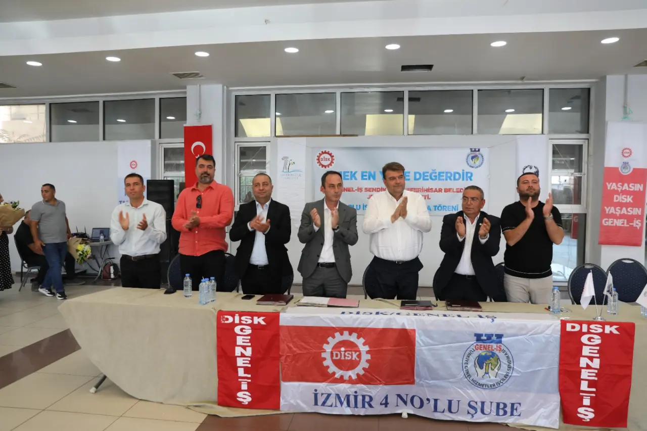 Seferihisar Belediyesi ile DİSK Genel-İş Sendikası 4 No’lu Şube arasında toplu iş sözleşmesi imzalandı. İmzalanan sözleşme ile belediye emekçilerine önemli kazanımlar sağlanırken, yapılan zam oranı çalışanların yüzünü güldürdü.