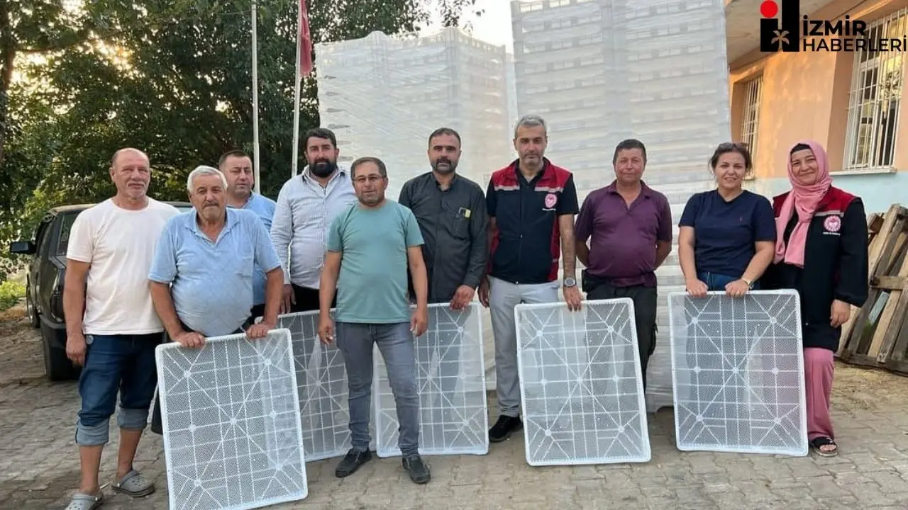 Cennet meyvesi kuru incirde gıda güvenliğini sağlamak, kurutma sırasında toprakla temasını kesmek, aflatoksin ve okratoksin oluşumunu önlemek amacıyla Ege Kuru Meyve ve Mamulleri İhracatçıları Birliği, Tarım ve Orman Bakanlığı ve üreticiler güçlerini birleştirdi. 