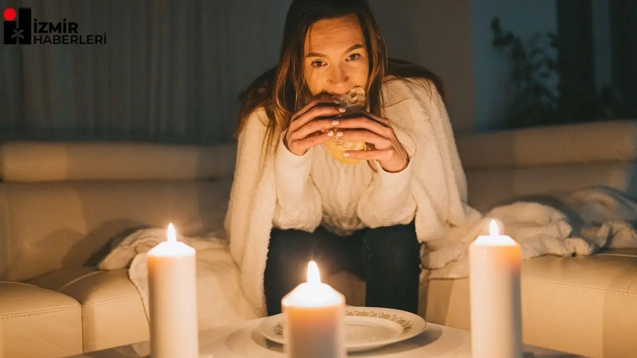 23 Ağustos 2025'te İzmir'de planlı elektrik kesintisi yaşanacak. Kesintinin nedeni ile ilgili detaylar henüz açıklanmadı, ancak vatandaşların etkilenmemesi için hazırlıklı olmaları tavsiye ediliyor. Kesinti süresi hakkında bilgi bekleniyor.