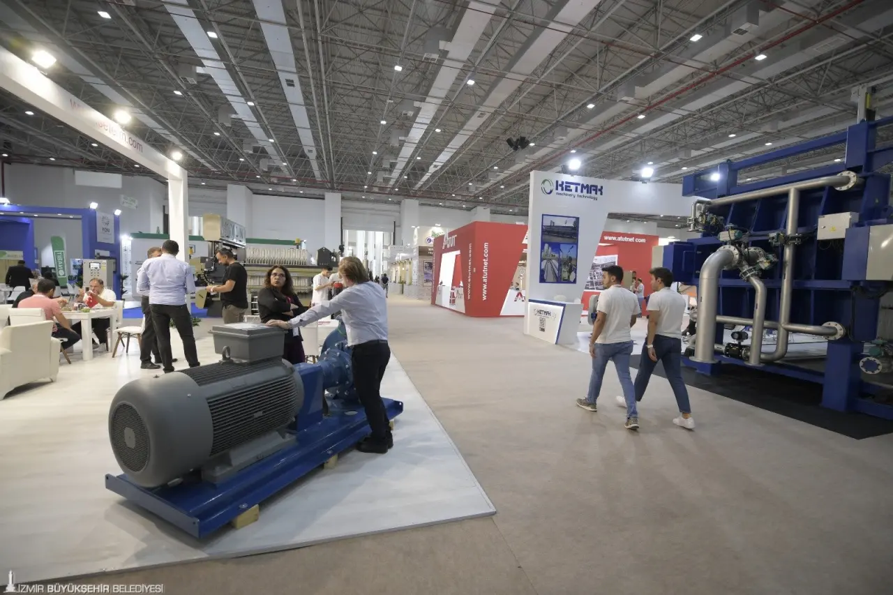 İzmir Büyükşehir Belediyesi ev sahipliğinde İZFAŞ tarafından düzenlenen MINEX – 11. Uluslararası Madencilik, Doğal Kaynaklar ve Teknolojileri Fuarı, 3-6 Eylül 2025 tarihleri arasında Fuar İzmir’de yapılacak. Fuar ile eş zamanlı olarak, TMMOB Maden Mühendisleri Odası İzmir Şubesi tarafından organize edilen IMMAT 10. Uluslararası Maden Makineleri ve Teknolojileri Kongresi de düzenlenecek.