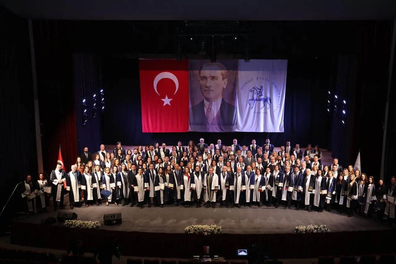 Stanford Üniversitesinin 2024 yılı verilerine göre hazırlanan ve Elsevier veri tabanında yayımlanan “Dünyanın En Etkili Bilim İnsanları Listesi”nde “Kariyer Boyu Etki” kategorisinde 22, “Yıllık Etki” kategorisinde ise 20 akademisyenimiz yer alma başarısı gösterdi.